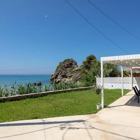 Holiday home Casa Sabbia 10m From The Pelekas